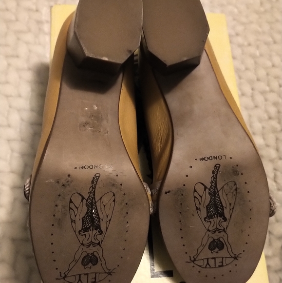 Fly London block heels. - Picture 4 of 6